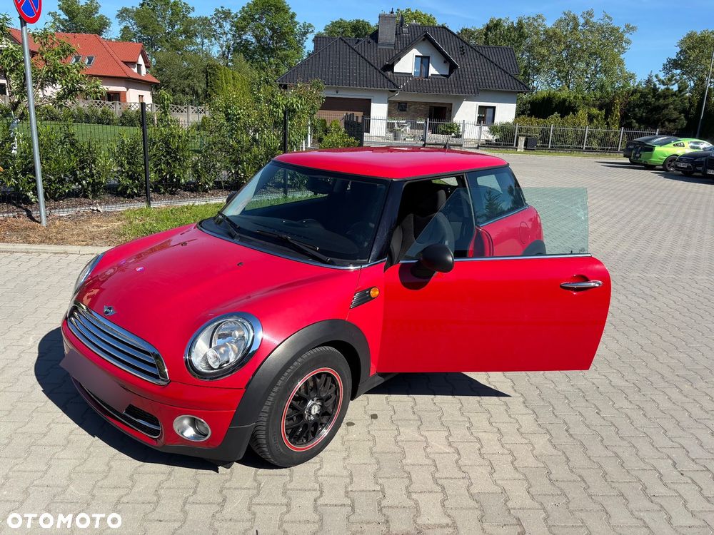 MINI ONE - 1