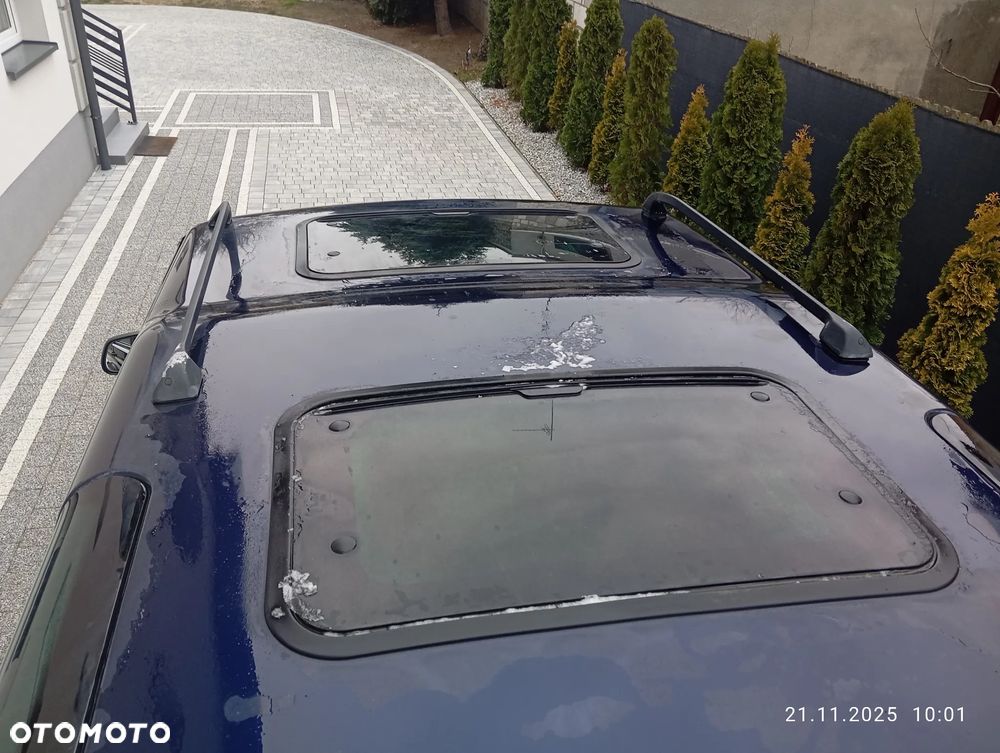 Land Rover Discovery - 16