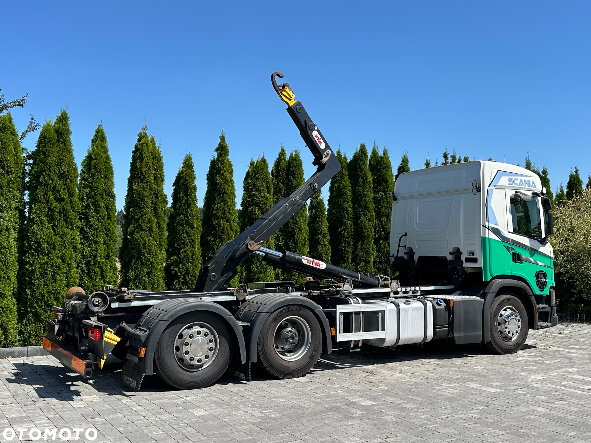 Scania / G450 / 6X2 / HAKOWIEC / HYVA 22.60.SK  / Oś-SKRĘTNA-PODNOSZONA / - 12
