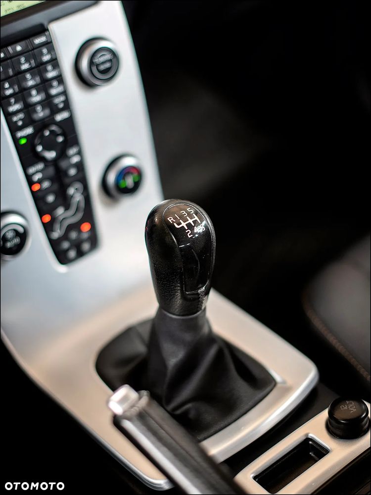 Volvo V50 - 26