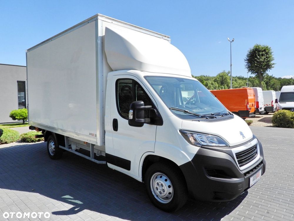 Peugeot BOXER KONTENER WINDA 8 PALET TEMPOMAT KLIMATYZACJA  130KM - 5