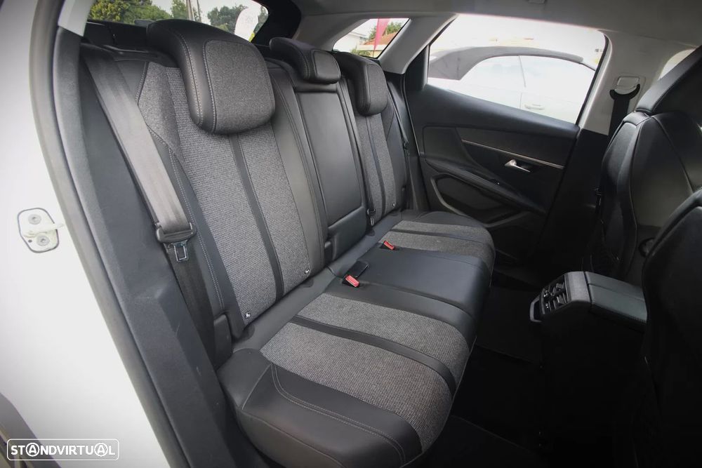 Peugeot 3008 - 34