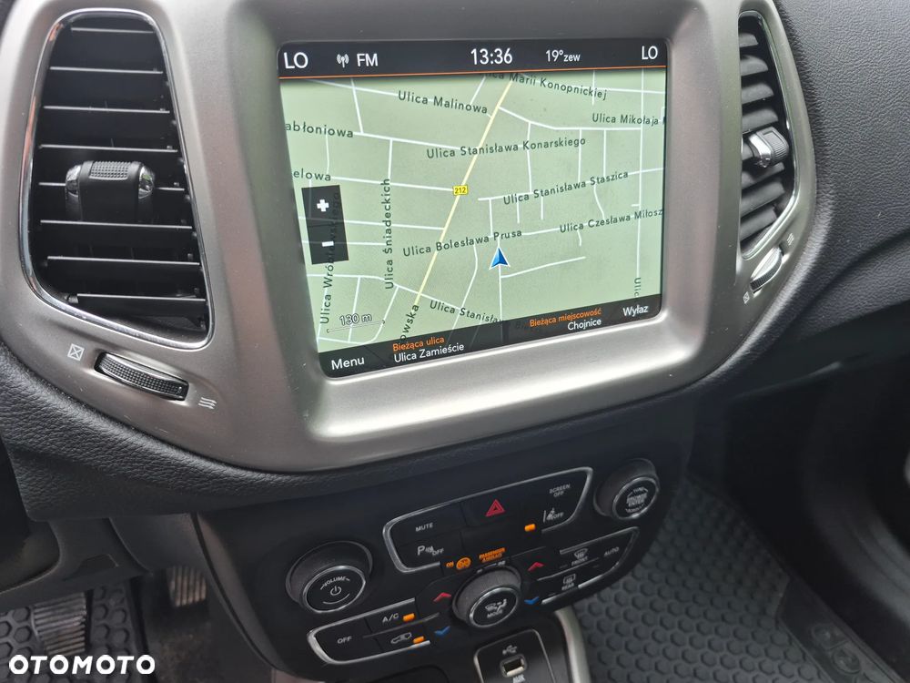 Jeep Compass 2.0 MultiJet Active Drive Longitude - 13