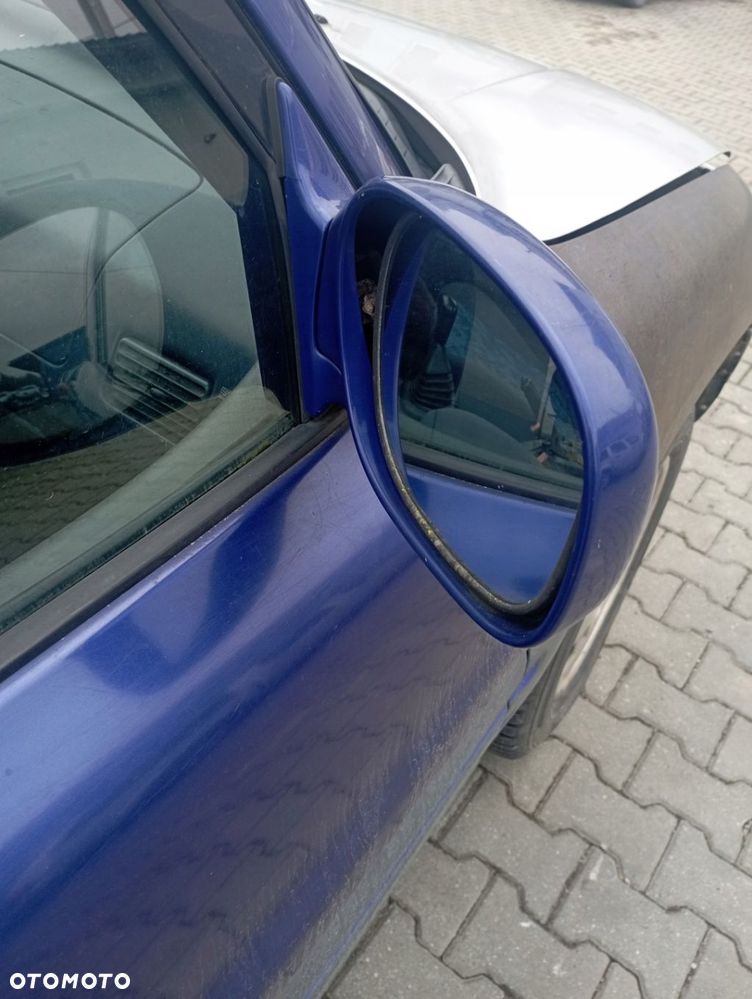 TOYOTA RAV4 I LUSTERKO PRAWE ELEKTRYCZNE - 2