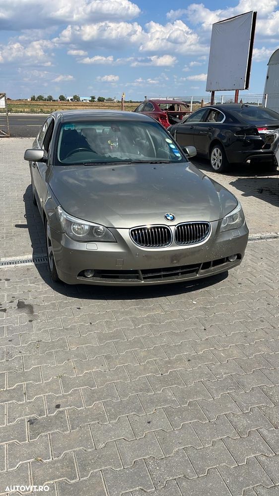 Dezmembram BMW seria 5 E60 3.0 diesel din 2007 - 1