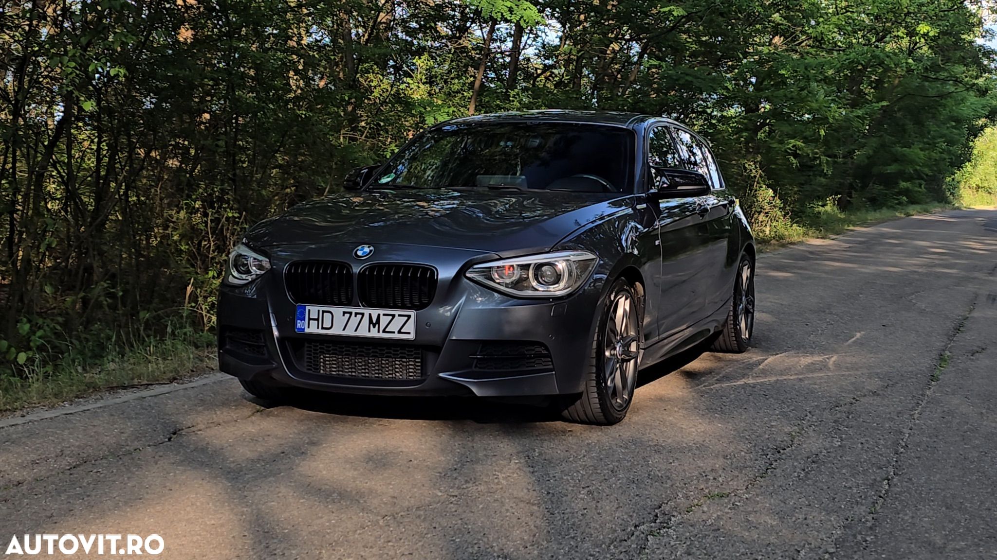 BMW M1 M135i xDrive Sport-Aut. - 1