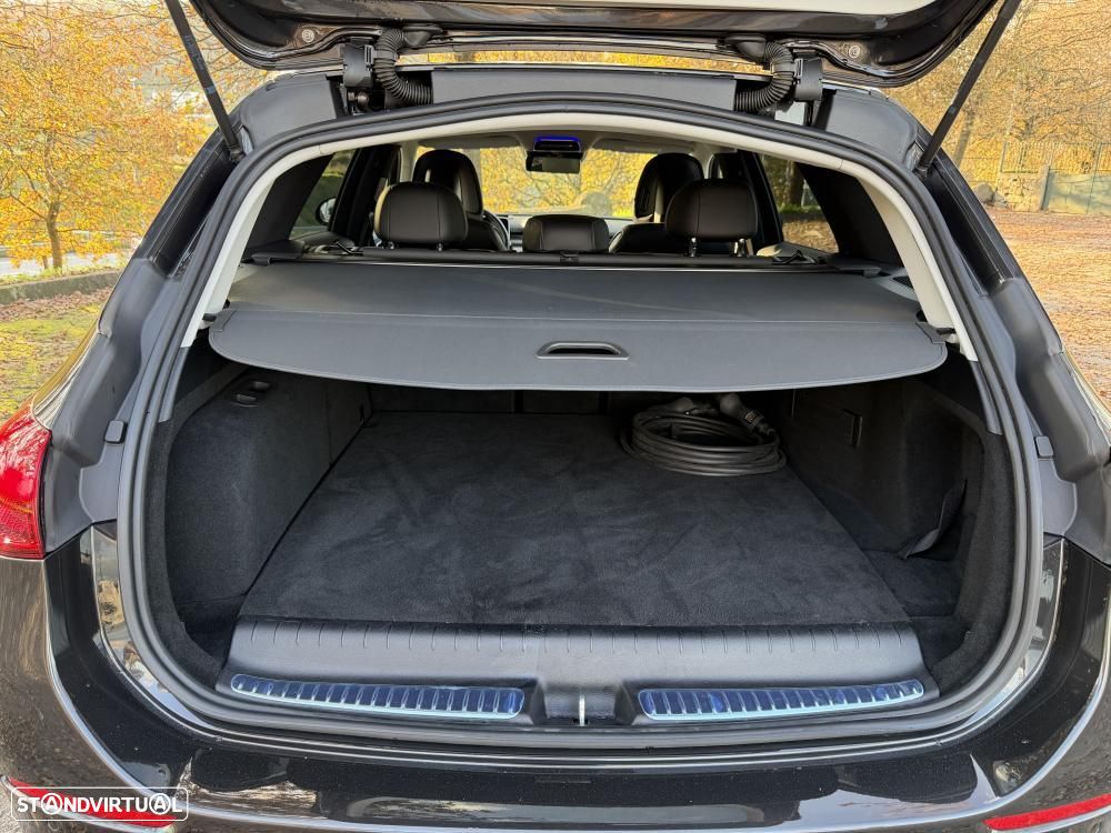 Mercedes-Benz C 300 e T 9G-TRONIC AMG Line Advanced - 32