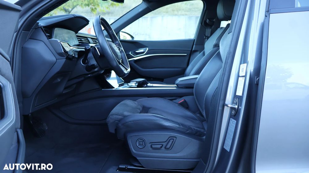 Audi e-tron 55 quattro S line - 9