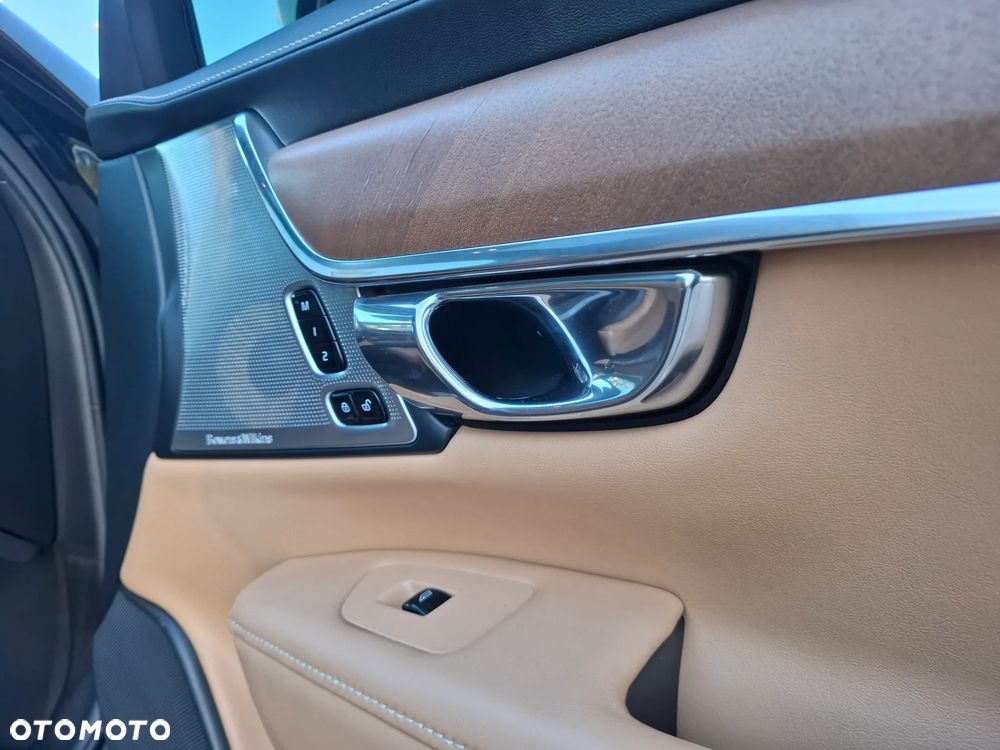 Volvo S90 - 30