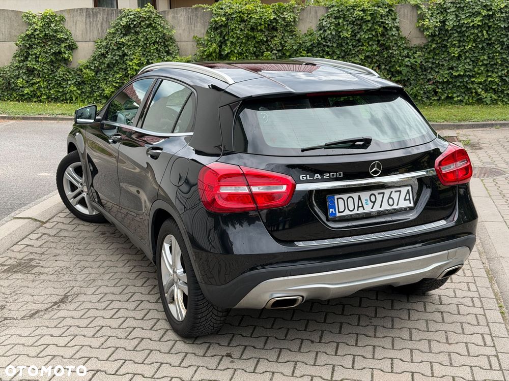 Mercedes-Benz GLA 200 7G-DCT Style - 7