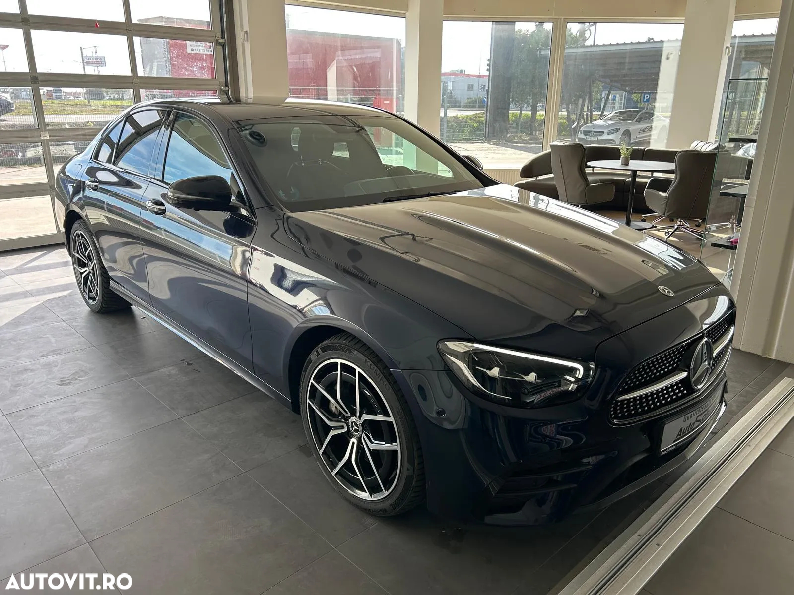 Mercedes-Benz E 300 de 9G-TRONIC AMG Line - 5