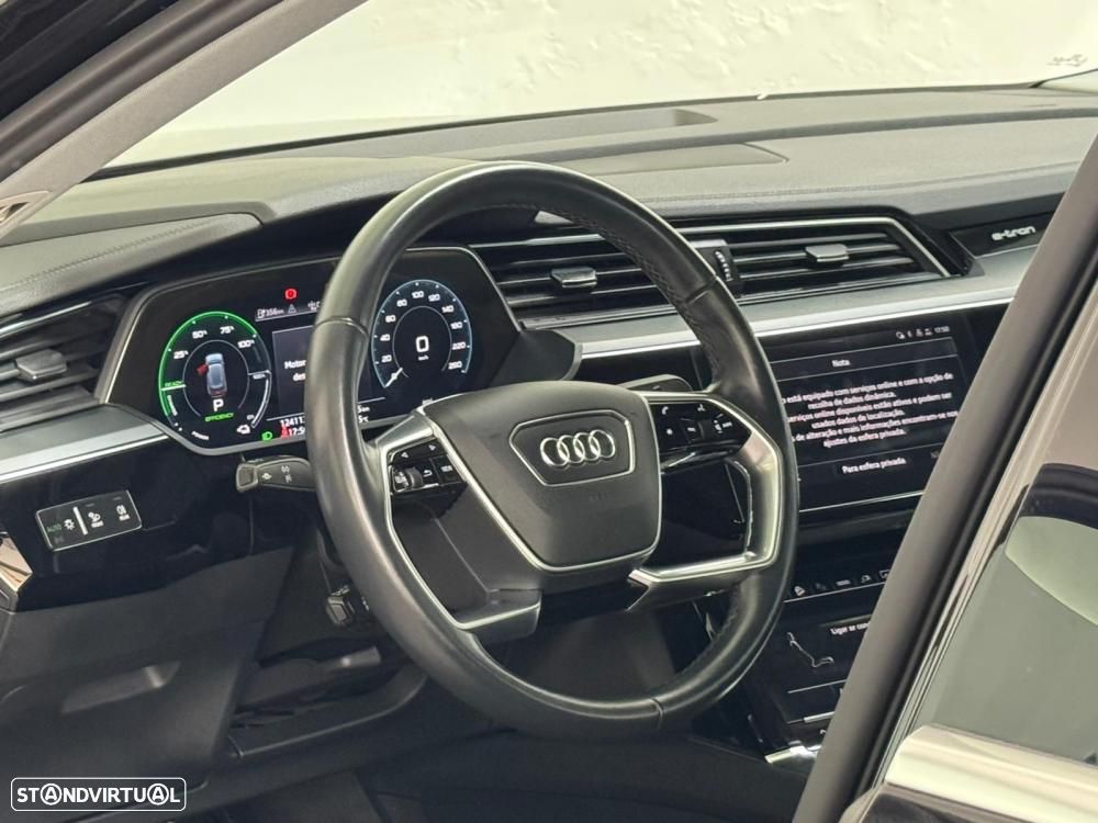 Audi e-tron 55 quattro Advanced - 33