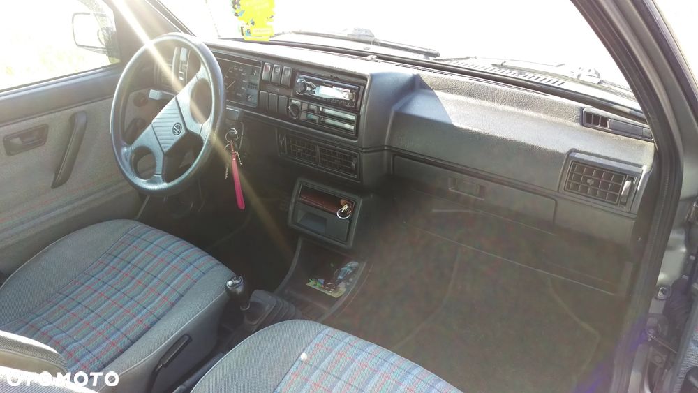 Volkswagen Golf 1.6 CL D - 5
