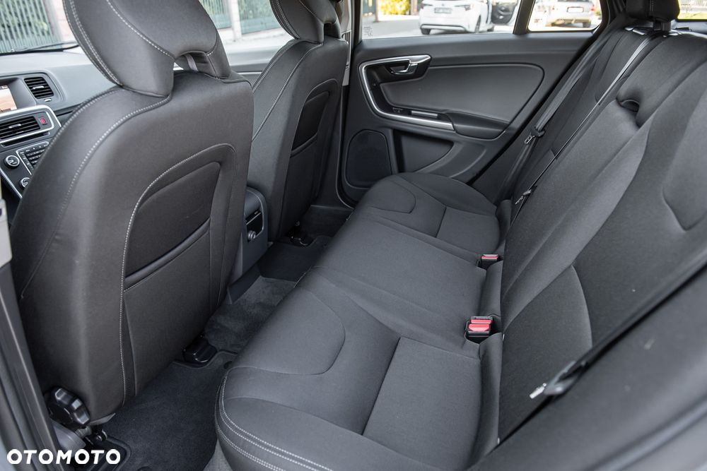 Volvo V60 - 27