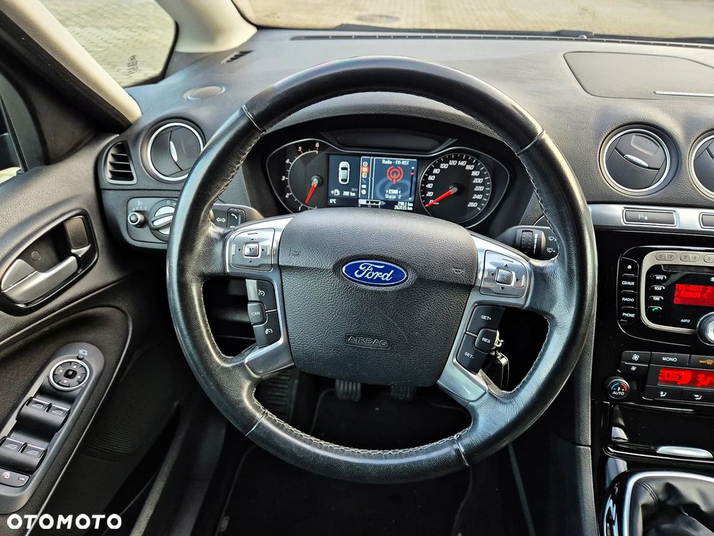 Ford S-Max 2.0 TDCi DPF Titanium - 15