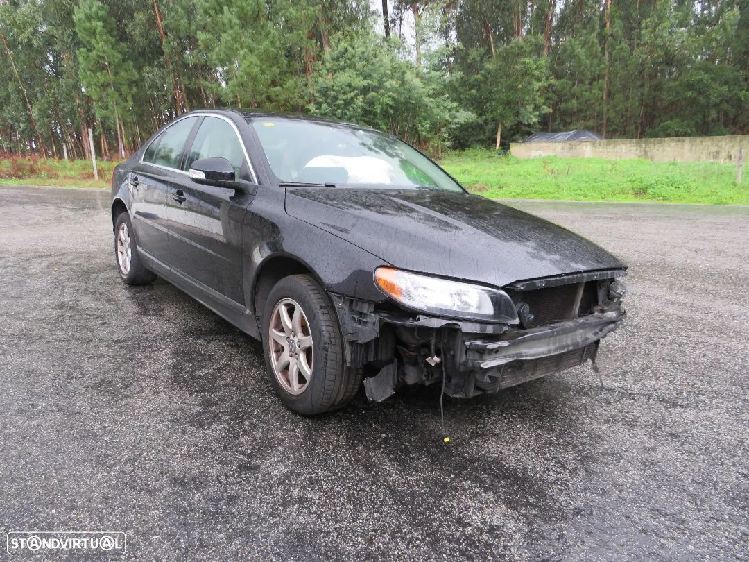 Volvo S80 2.4 D5 (185cv) de 2006 - Peças Usadas (8064) - 1