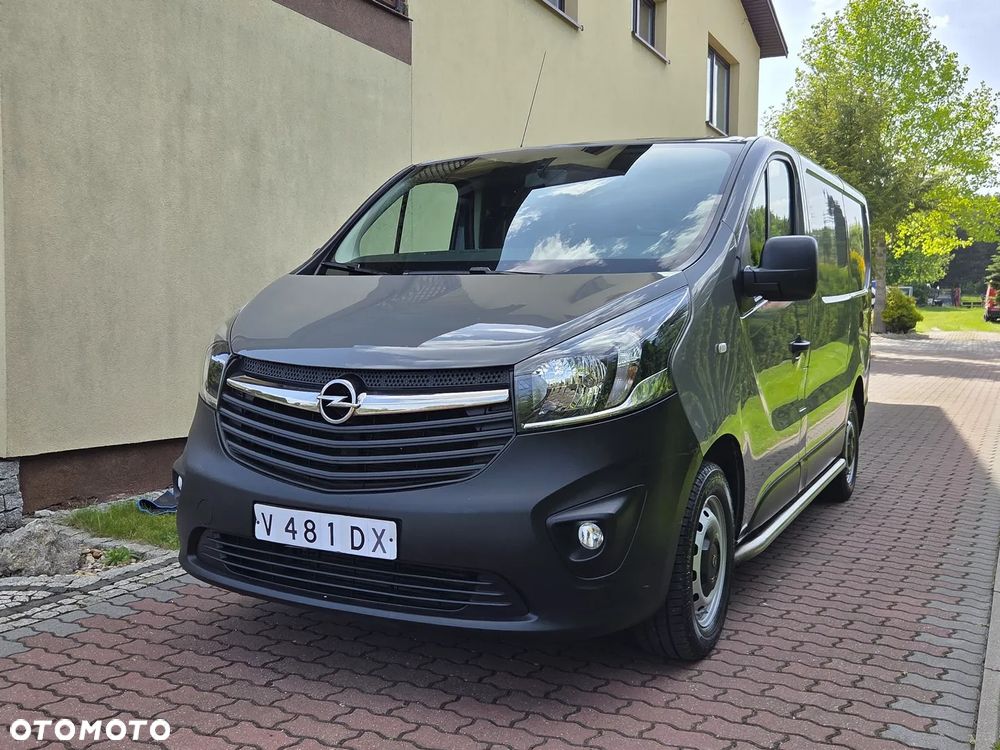 Opel Vivaro - 2