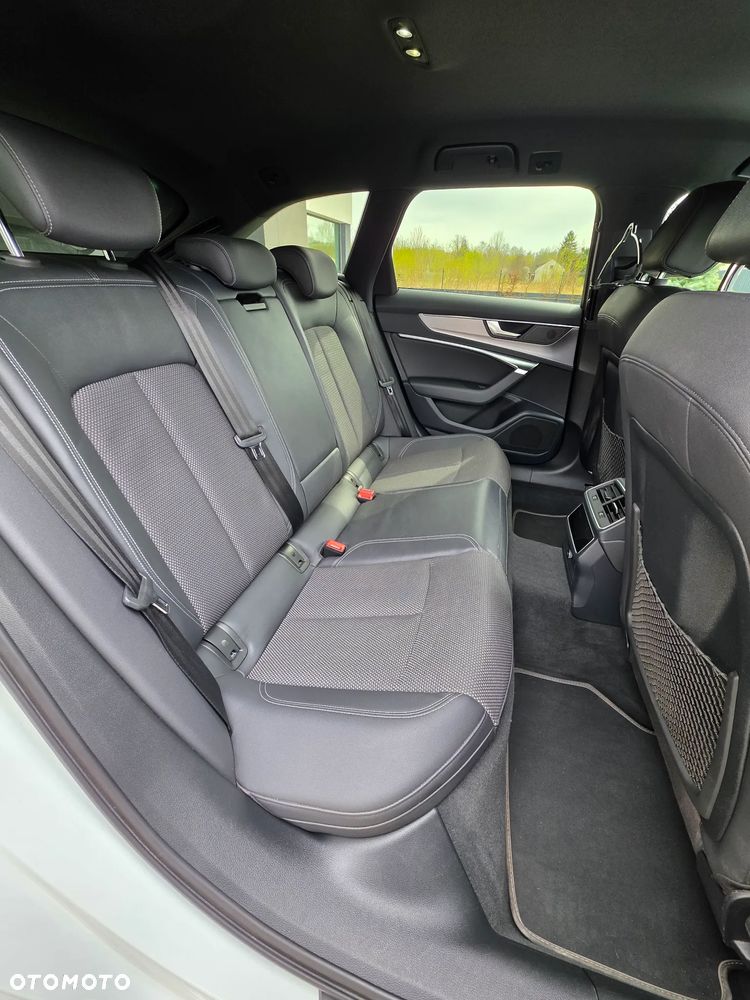 Audi A6 Avant 45 TDI quattro S tronic S line - 20