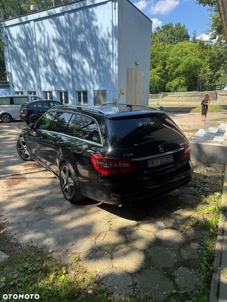 Mercedes-Benz Klasa E 63 AMG - 8