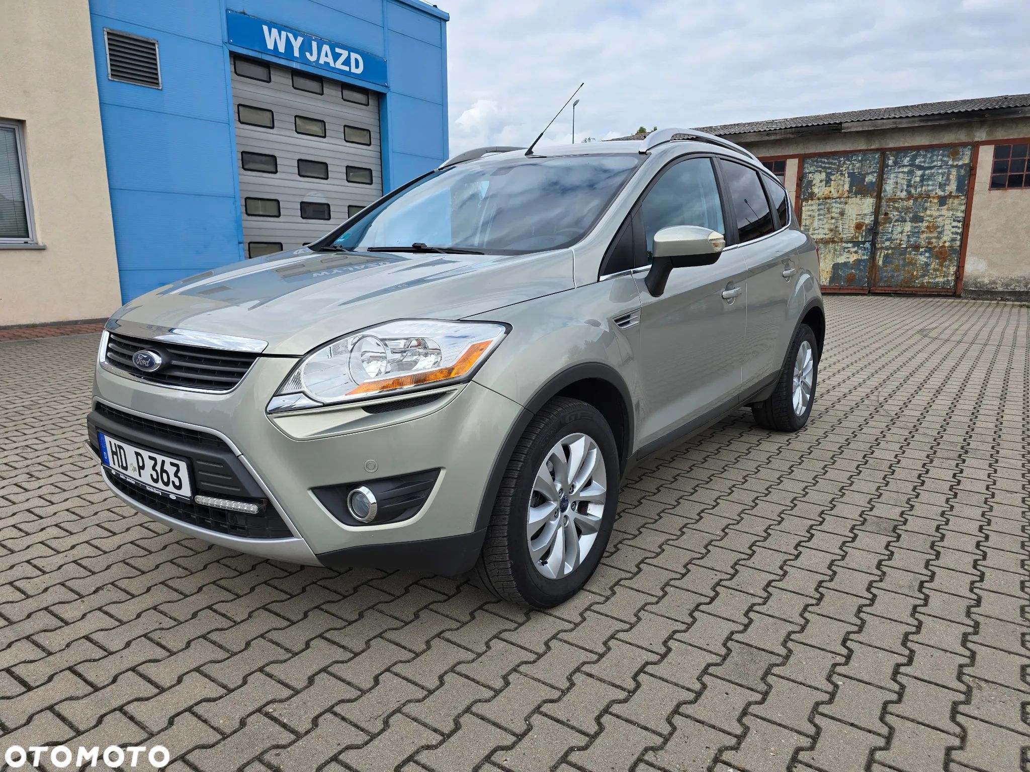 Ford Kuga 2.0 TDCi 4x4 Titanium - 1