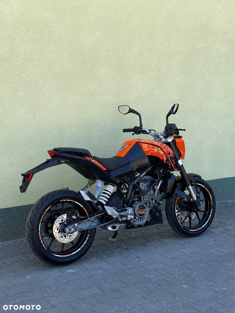 KTM Duke 125 - 10