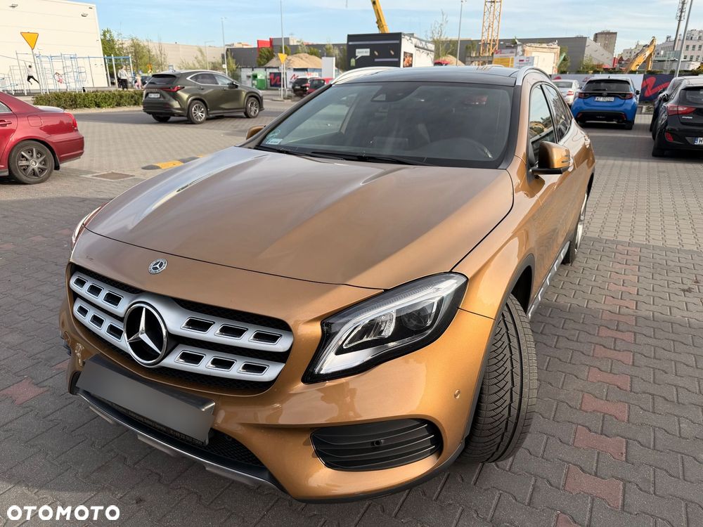 Mercedes-Benz GLA 220 4-Matic AMG Line - 13