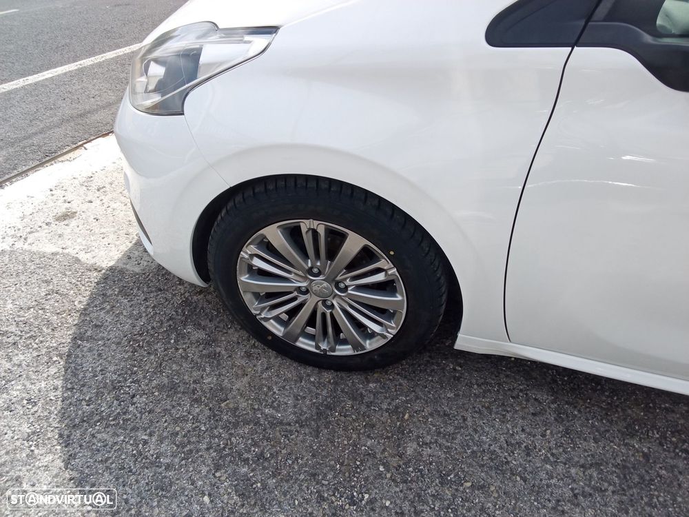 Peugeot 208 1.5 BlueHDi Active - 8