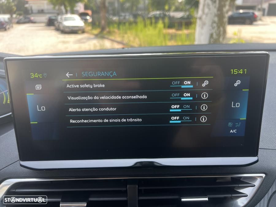 Peugeot 3008 1.6 Hybrid Allure e-EAT8 - 44