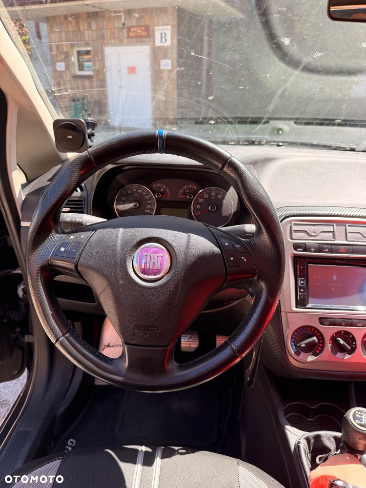Fiat Grande Punto 1.4 8V - 15