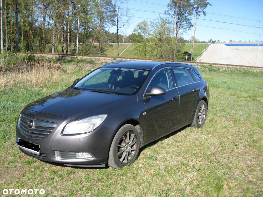 Opel Insignia - 1