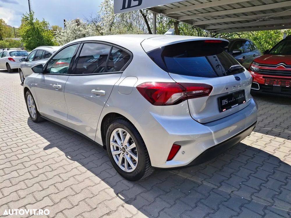 Ford Focus 1.5 EcoBlue Connected - 4