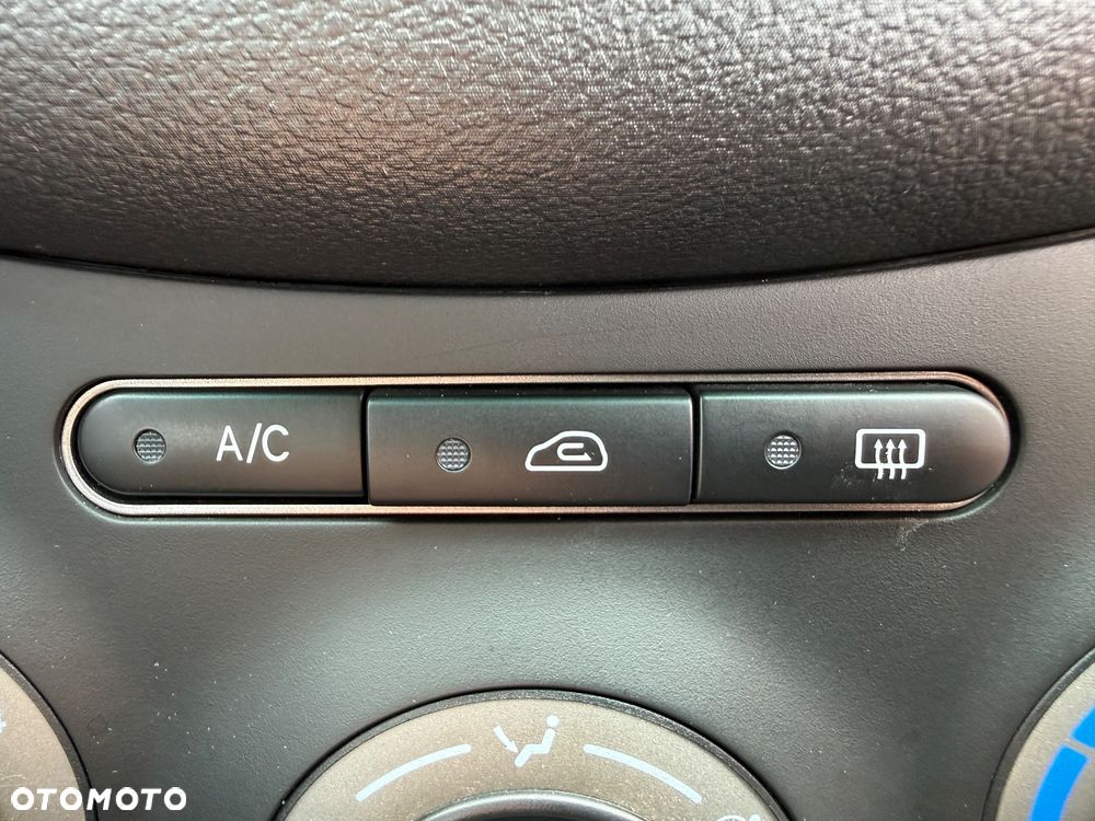 Hyundai i10 1.1 Comfort - 14