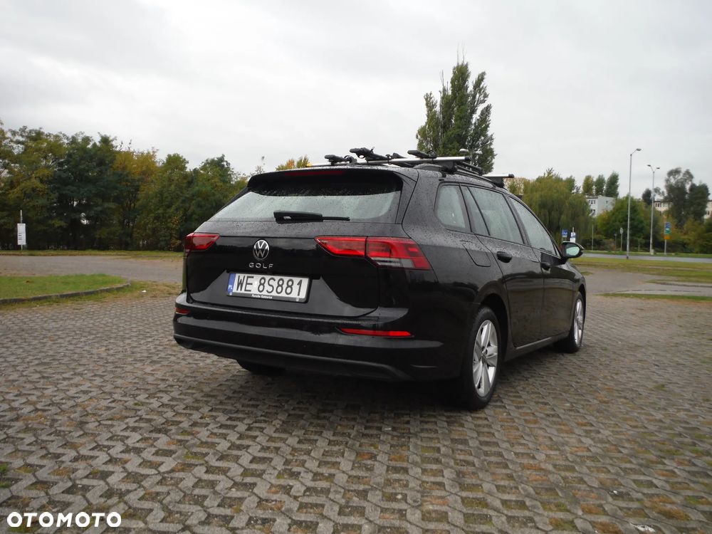Volkswagen Golf - 10