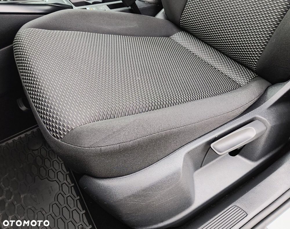 Volkswagen T-Roc 1.0 TSI Life - 13