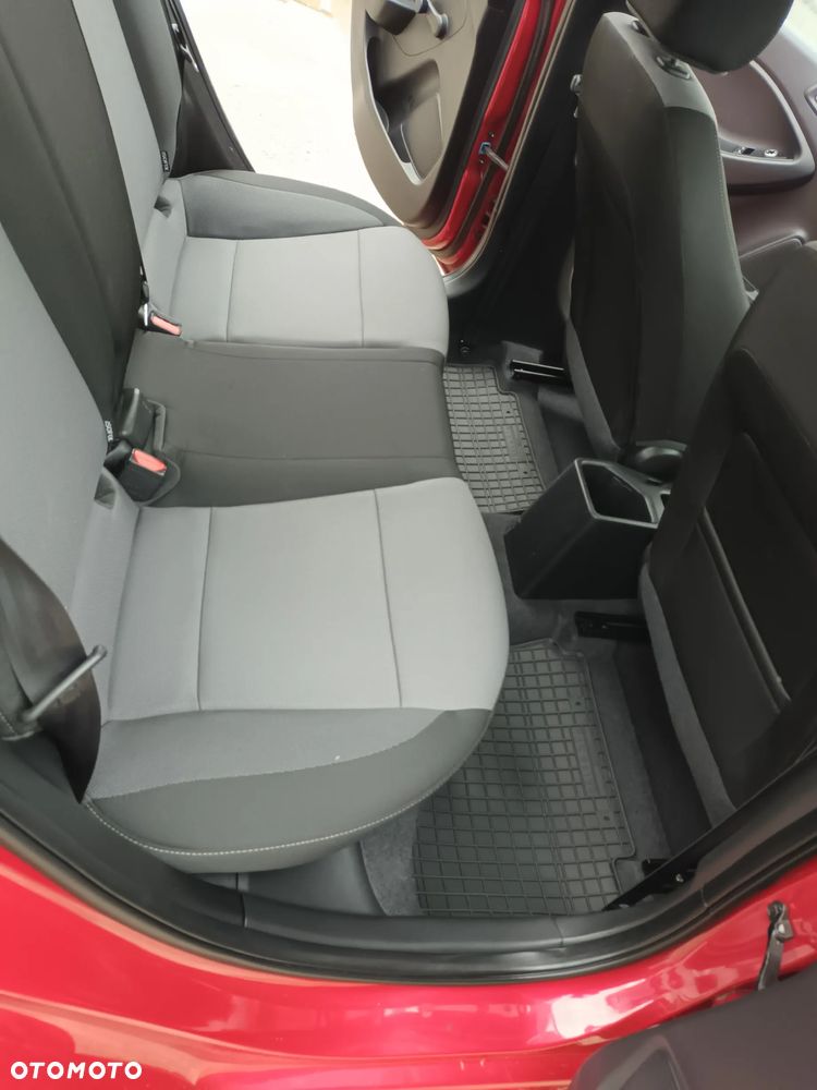 Hyundai i20 1.2 GO - 16