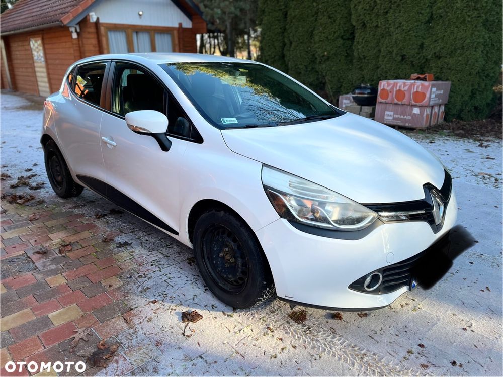 Renault Clio 1.2 16V Life - 9
