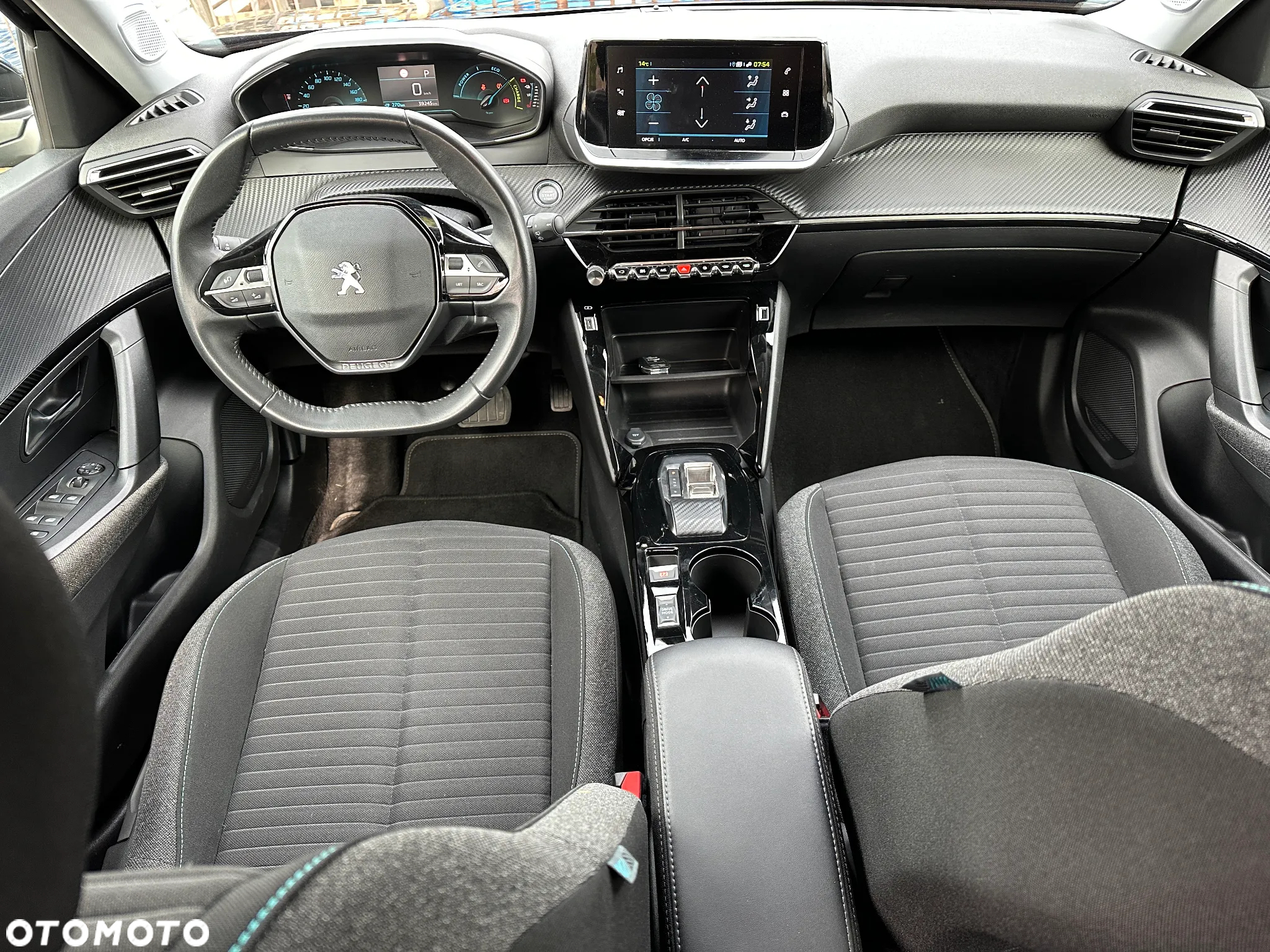 Peugeot 2008 Elektro 136 Style - 17