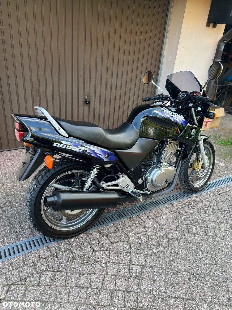 Honda CB - 3