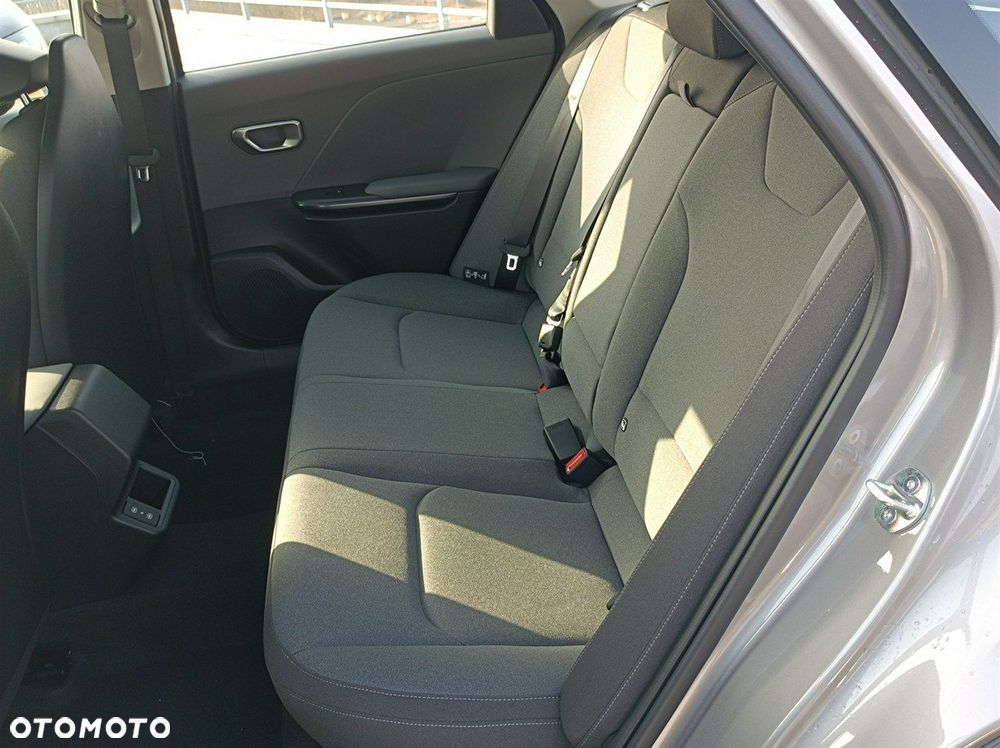 Kia K4 1.6 T-GDI M - 12