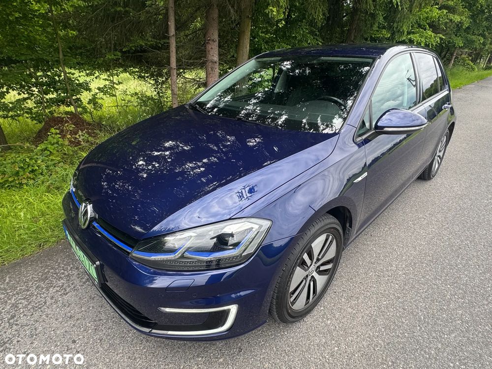 Volkswagen Golf - 11