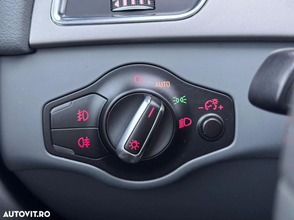 Audi A4 Avant 2.0 TDI DPF multitronic Ambition - 17