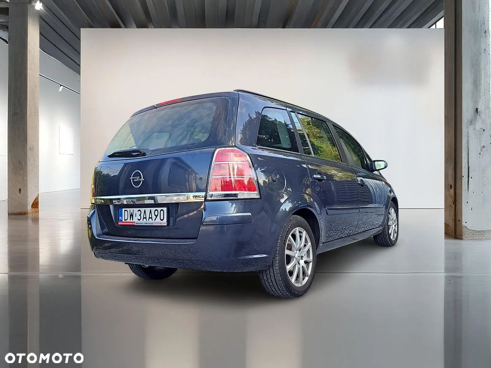 Opel Zafira - 3