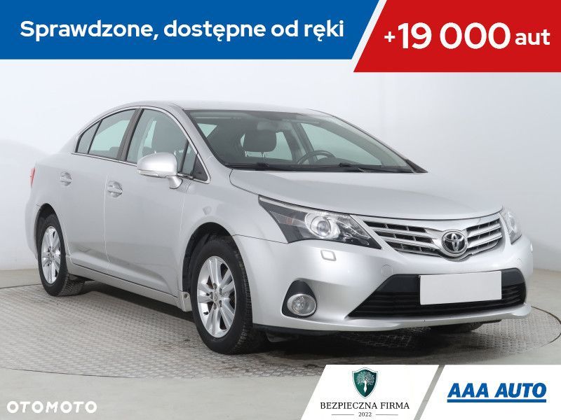 Toyota Avensis - 1