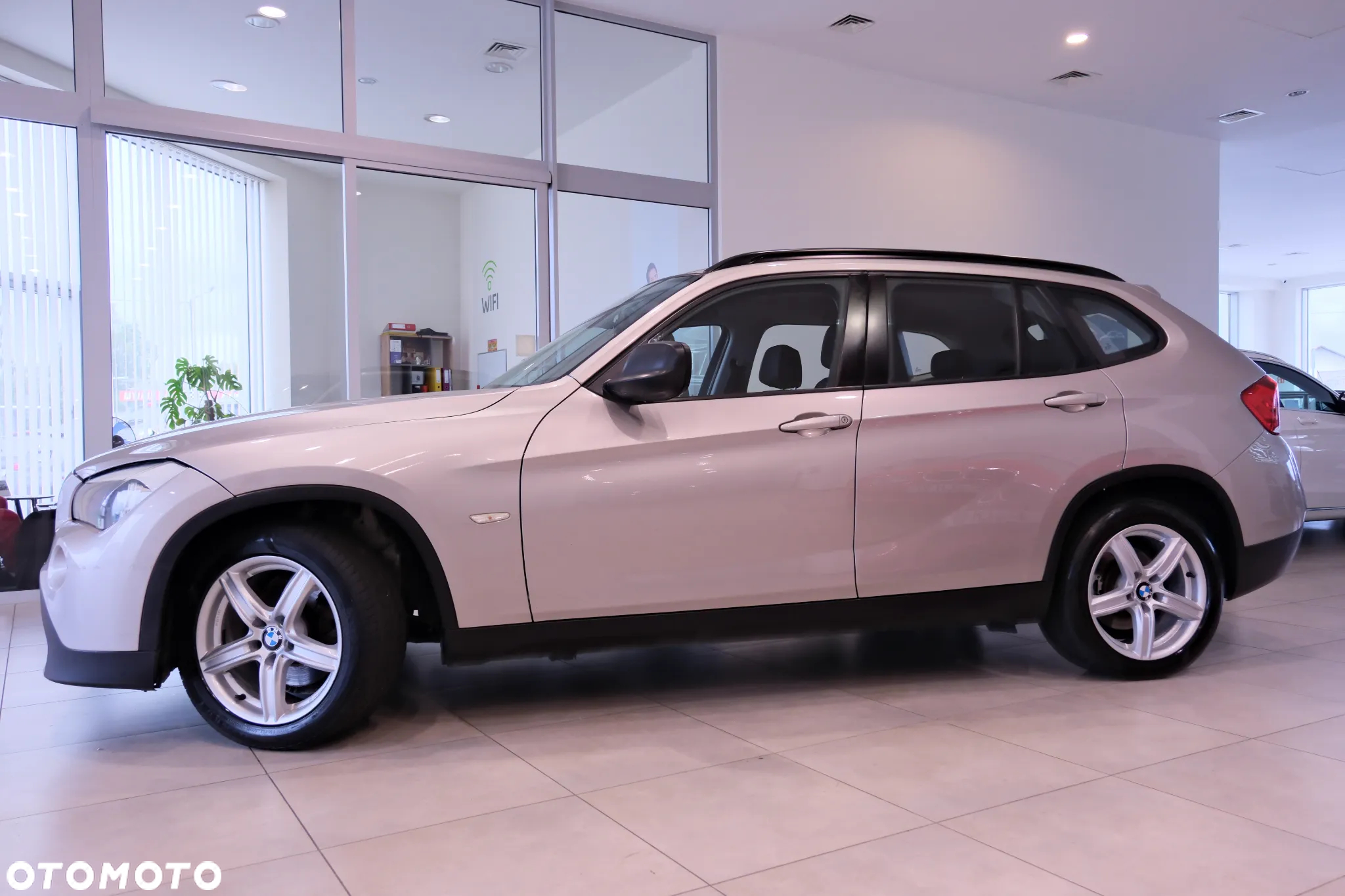 BMW X1 sDrive18i - 22