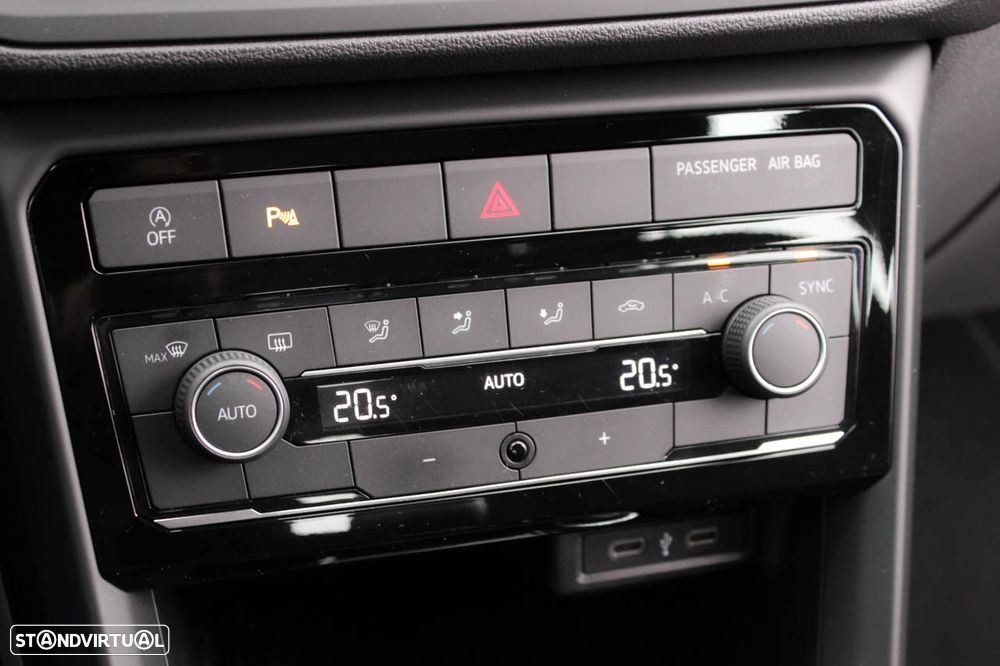 VW T-Cross 1.0 TSI Life - 15