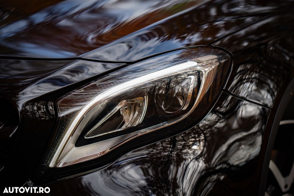 Mercedes-Benz GLA 220 4MATIC - 25