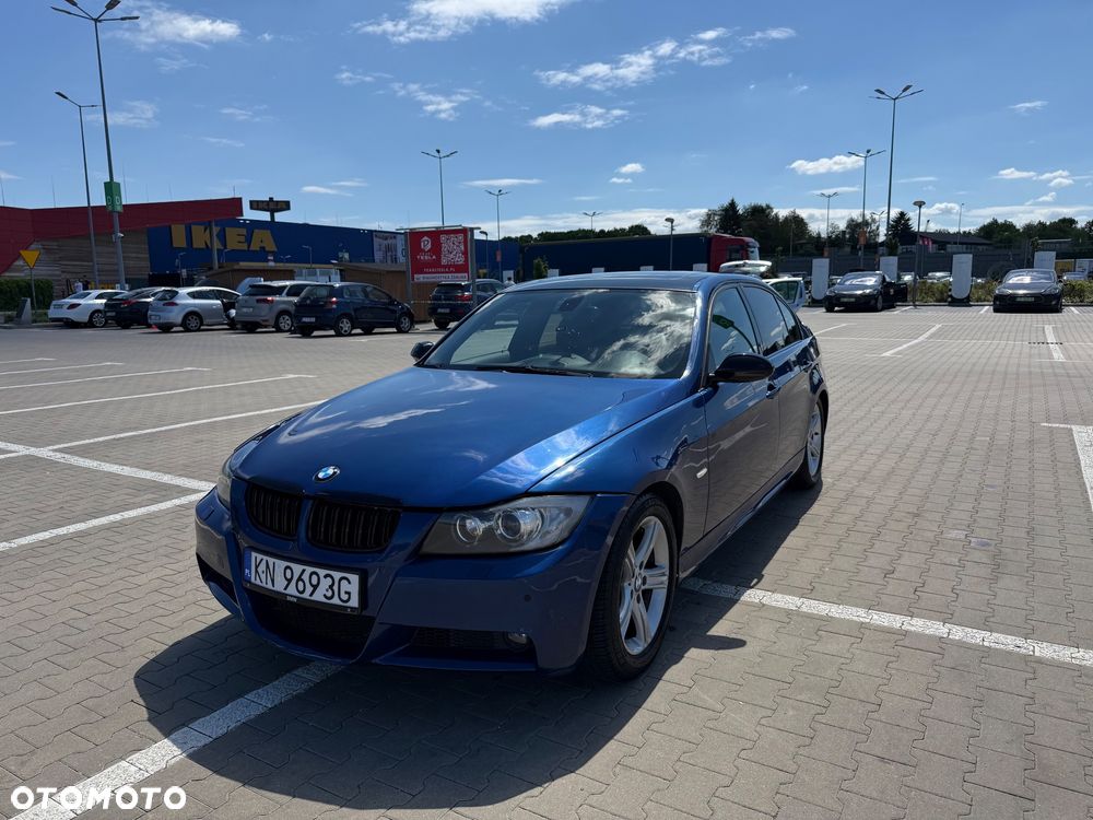 BMW Seria 3 325i - 2