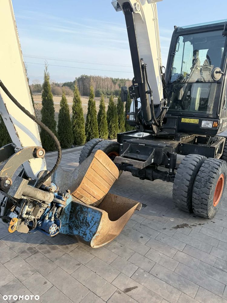 Bobcat EW57 - 3