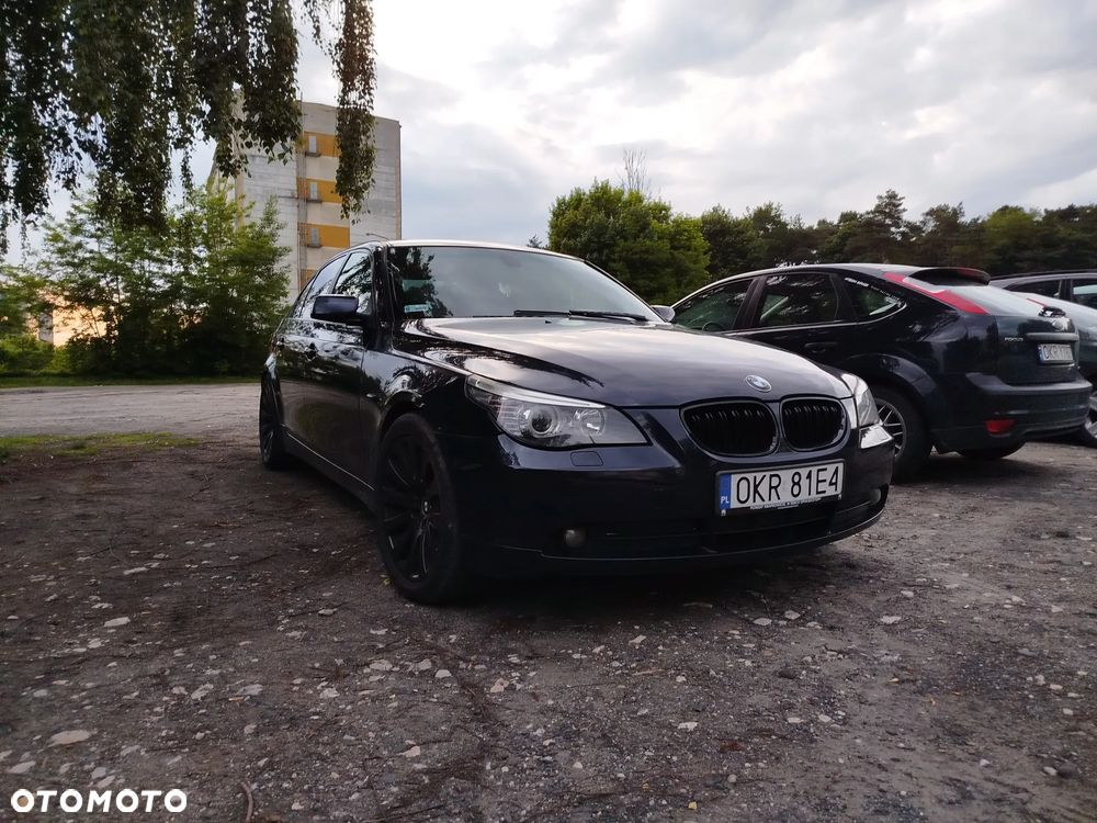 BMW Seria 5 520i - 5