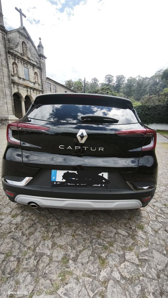 Renault Captur 1.3 TCe Exclusive EDC - 4